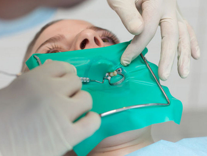 Cheek Retractor Material Rubber Dam Sheets , Disposable Dental Rubber Dam
