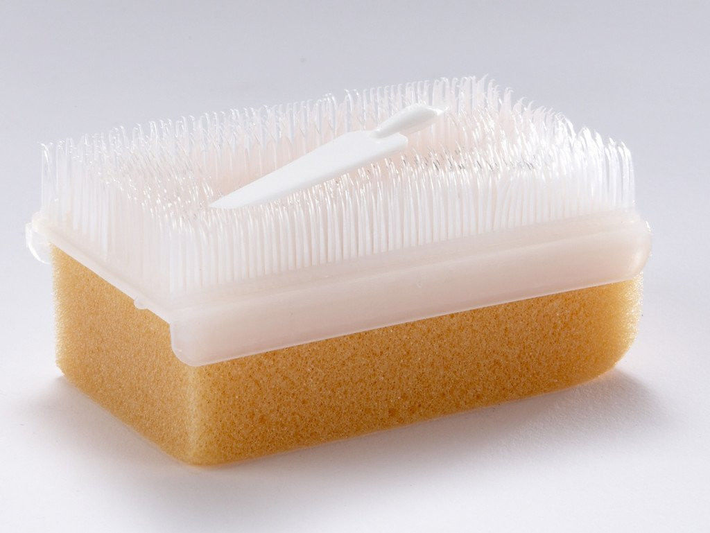 Medical Disposable Sterile Soft Sponge Hand Surgical Scrub Brush With Nail Cleaner