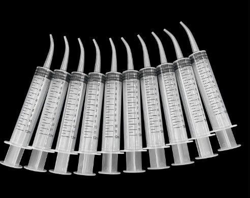 Disposable Transparent Dental Irrigation Syringe With Curved Tip 12ml Dental Care Tools With CE ISO